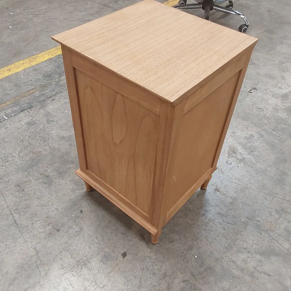 BARTON BEDSIDE TABLE NATURAL WOOD BAYUR WOOD