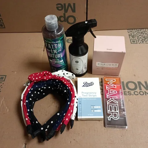 APPROXIMATEY 20 ASSORTED HEALTH AND BEAUTY PRODUCTS TO INCLUDE - FAITH IN NATURE BODY WASH - TROUBLEMAKER MAKE UP PALETTE AND COLOURFUL HAIR BANDS
