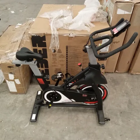 BODY SCULPTURE PRO RACING STUDIO BIKE WITH 18KG FLYWHEEL