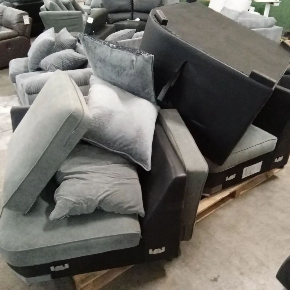 PALLET OF ASSORTED CORNER SOFA PARTS/PIECES 