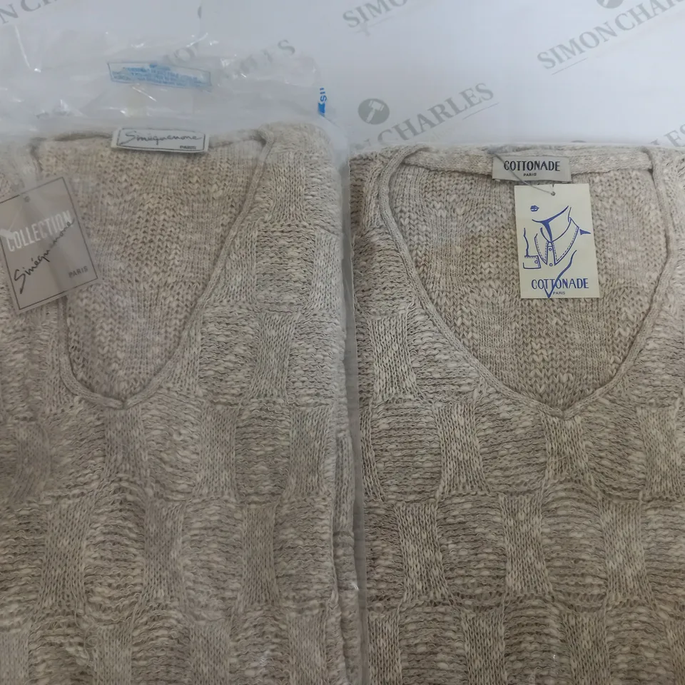 BOX OF APPROX 35 SIMEQUANONE COLLECTION JUMPERS & COTTONADE V NECK JUMPERS IN VARIOUS SIZES 