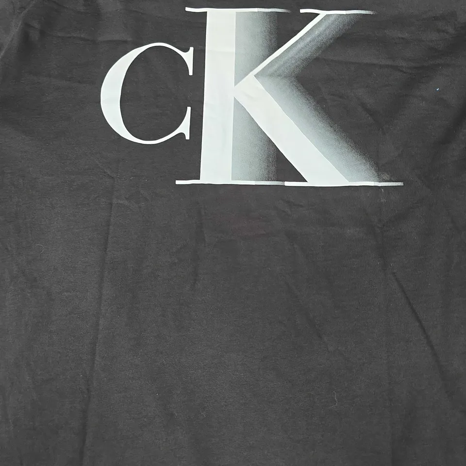 CALVIN KLEIN CREW-NECK T-SHIRT IN BLACK SIZE XXL