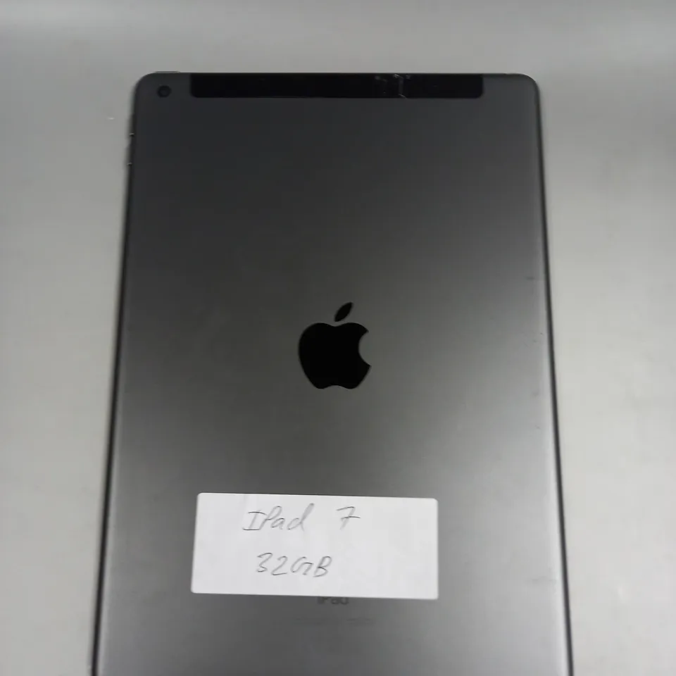 APPLE IPAD 10.2 A2429