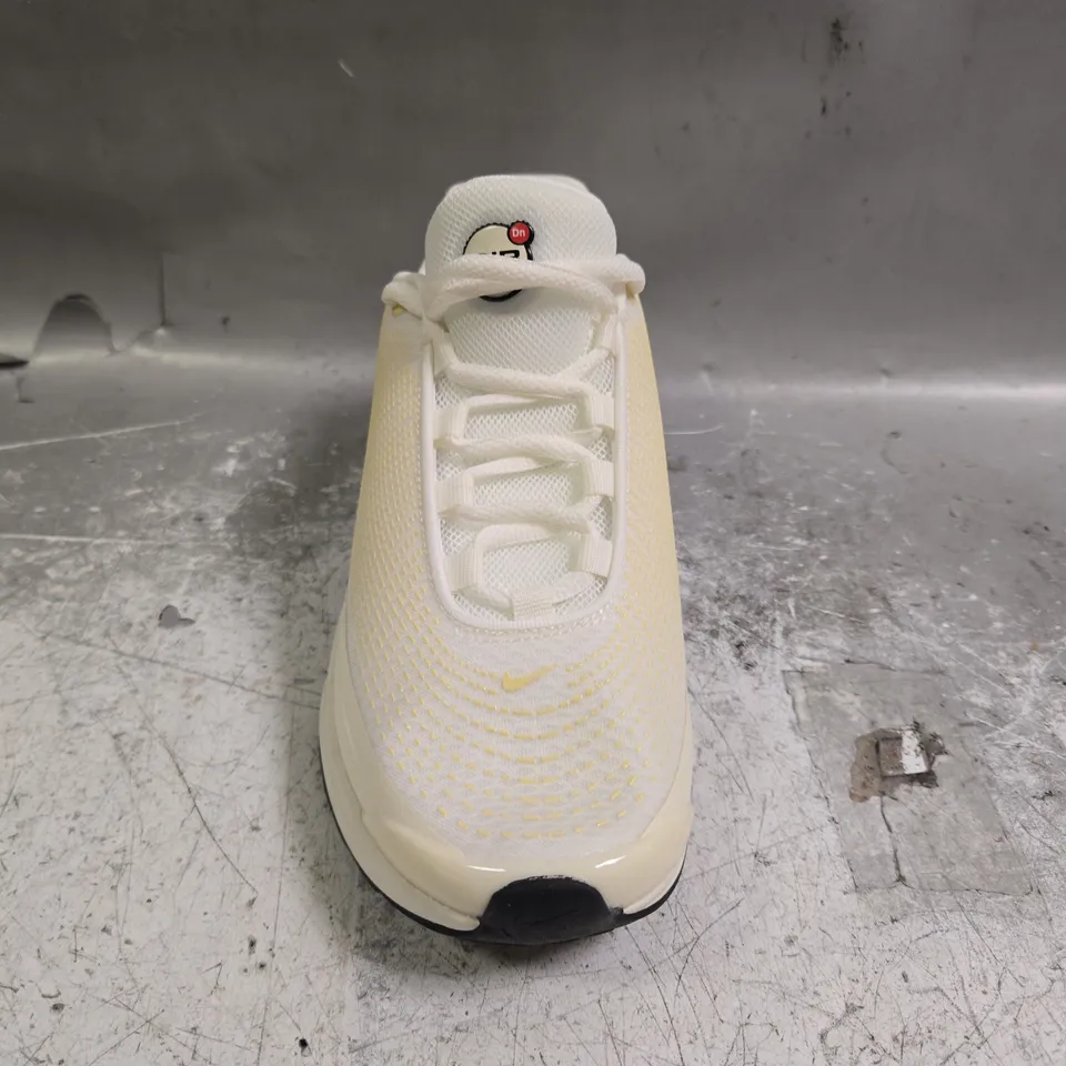 PAIR OF NIKE AIR MAX SHOES IN CREAM SIZE UK 7