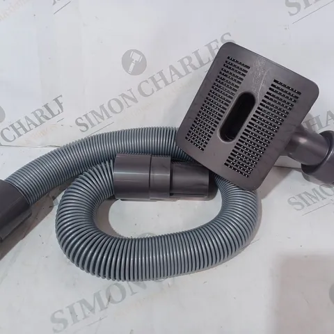BOXED UNBRANDED PET GROOM TOOL COMPATIBLE WITH DYSON