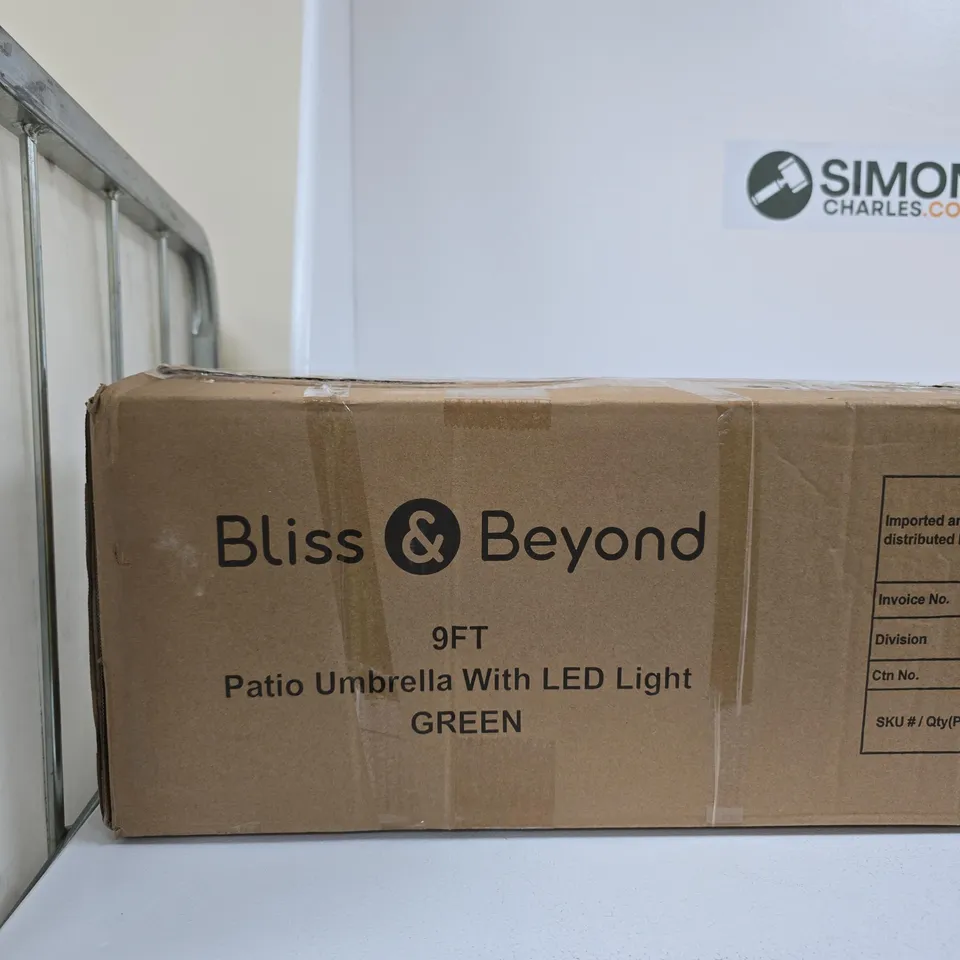 BLISS & BEYOND 9FT PATIO UMBRELLA WITH LED LIGHT – GREEN
