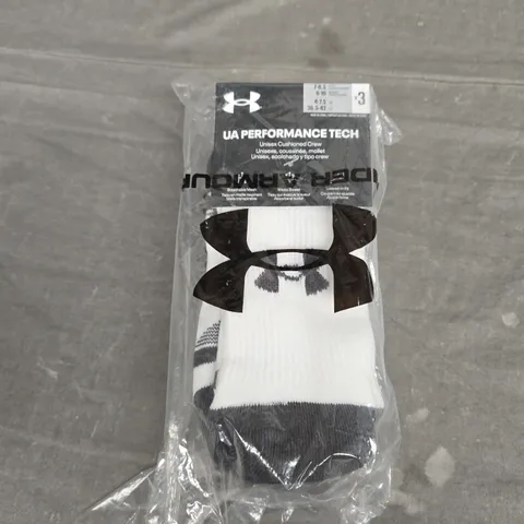 SEALED UNDER ARMOUR CREW SOCKS - X3 