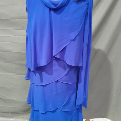 GINA BACCONI LAYERED BLUE ONE SLEEVE DRESS - 18