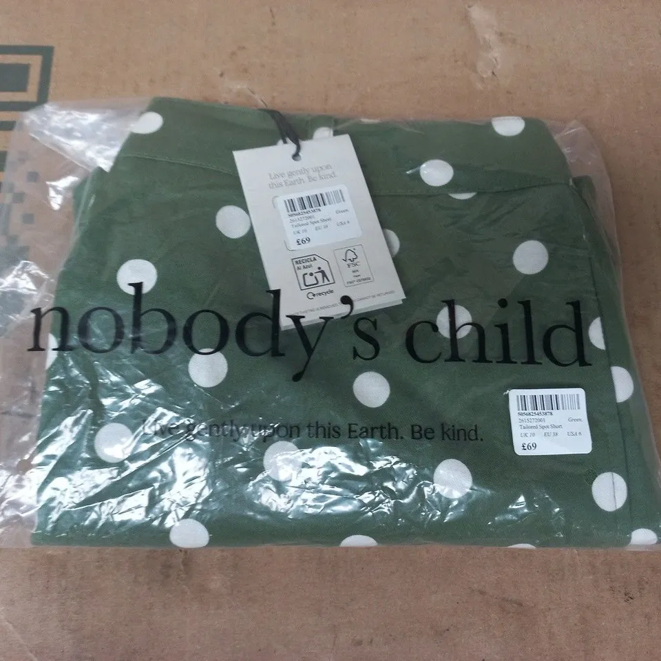 BAGGED NOBODY'S CHILD TAILORED SPOT SHORTS IN GREEN SIZE UK 10
