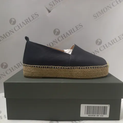 BOXED HOBBS ALICIA ESPADRILLE IN NAVY - SIZE 5