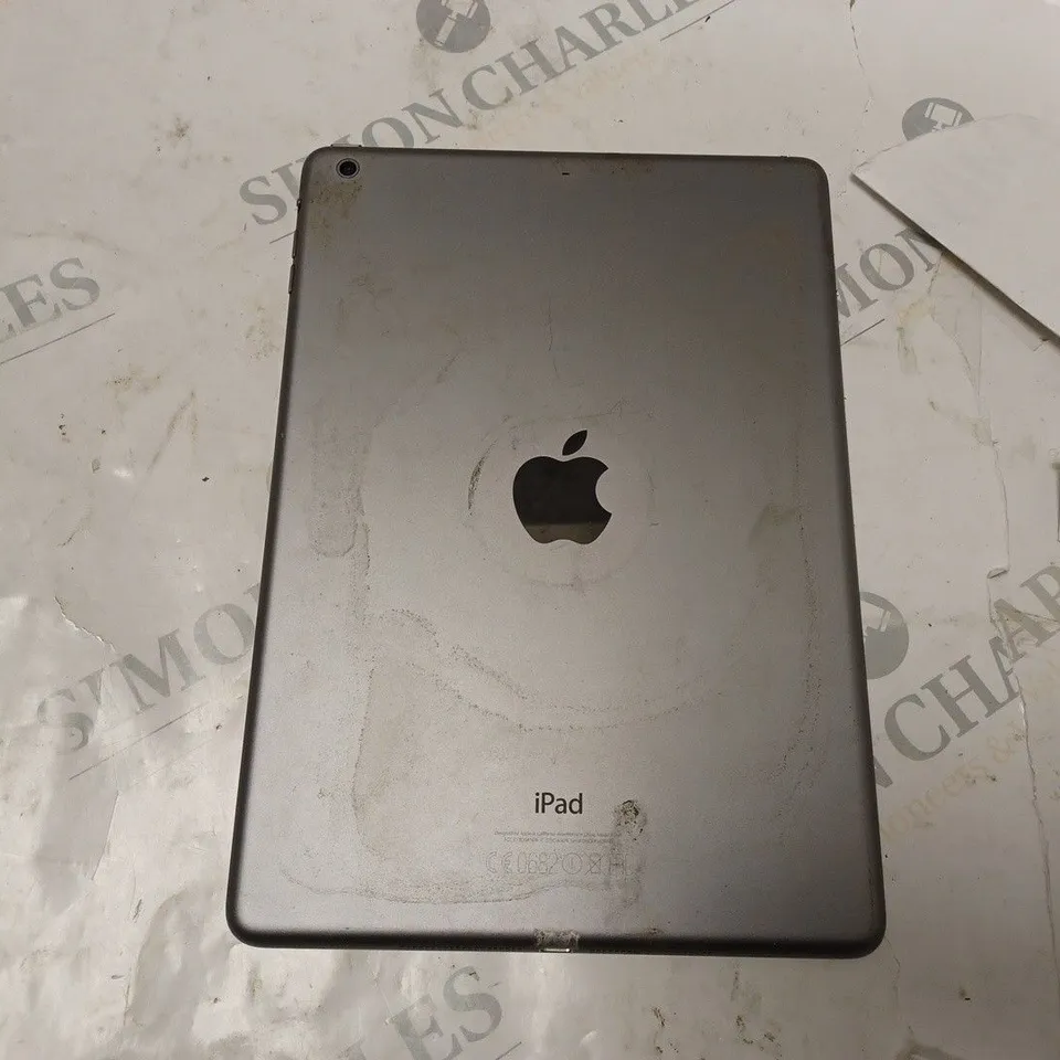 APPLE A1474 IPAD AIR 