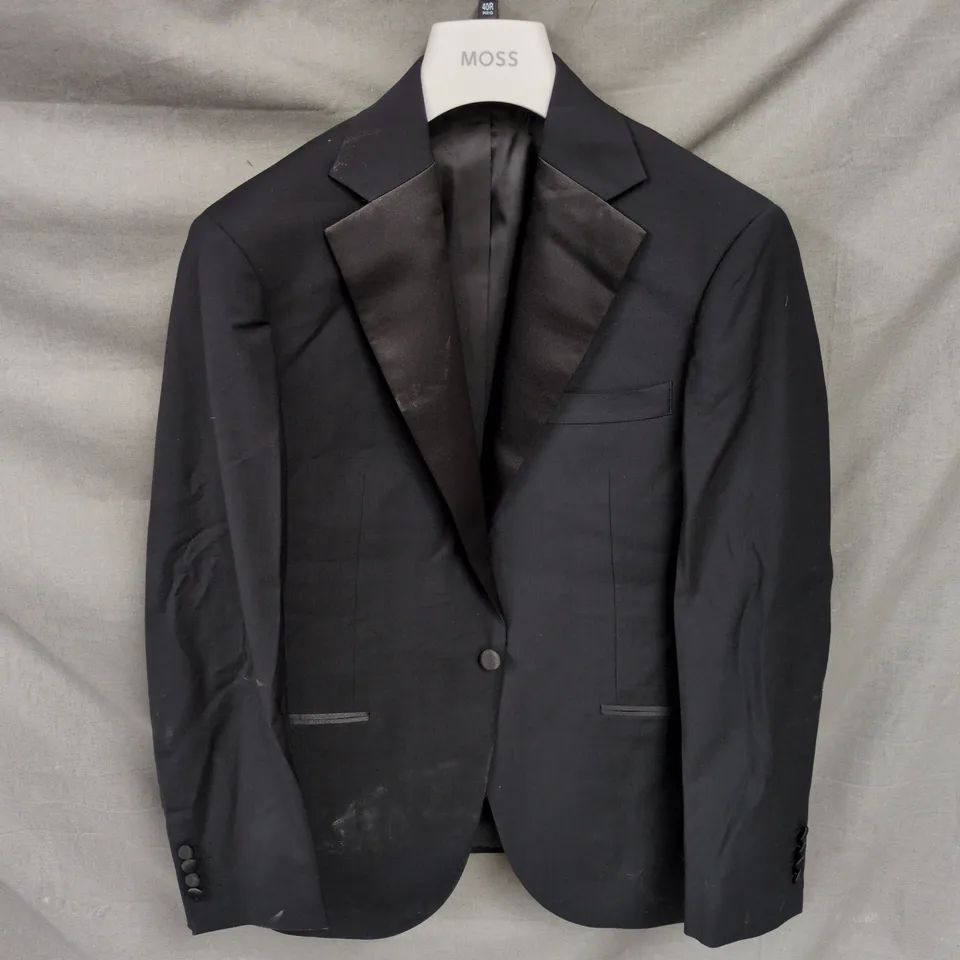 MOSS TAILORED FIT PERFORMANCE SUIT – BLACK, 40R (JACKET & TROUSERS)