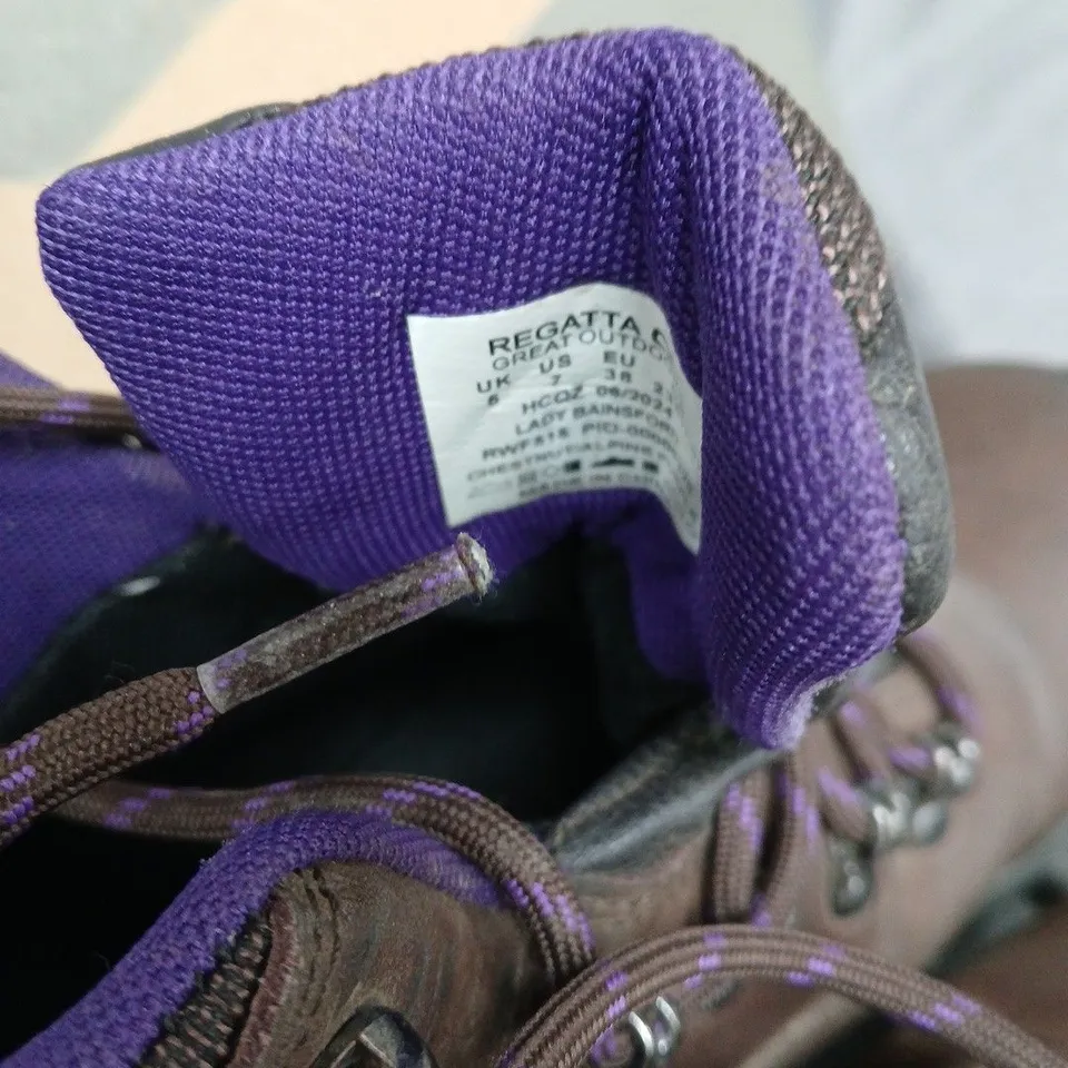 REGATTA GREAT OUTDOORS HIKING BOOTS - BROWN LEATHER, PURPLE LINING, UK SIZE 5