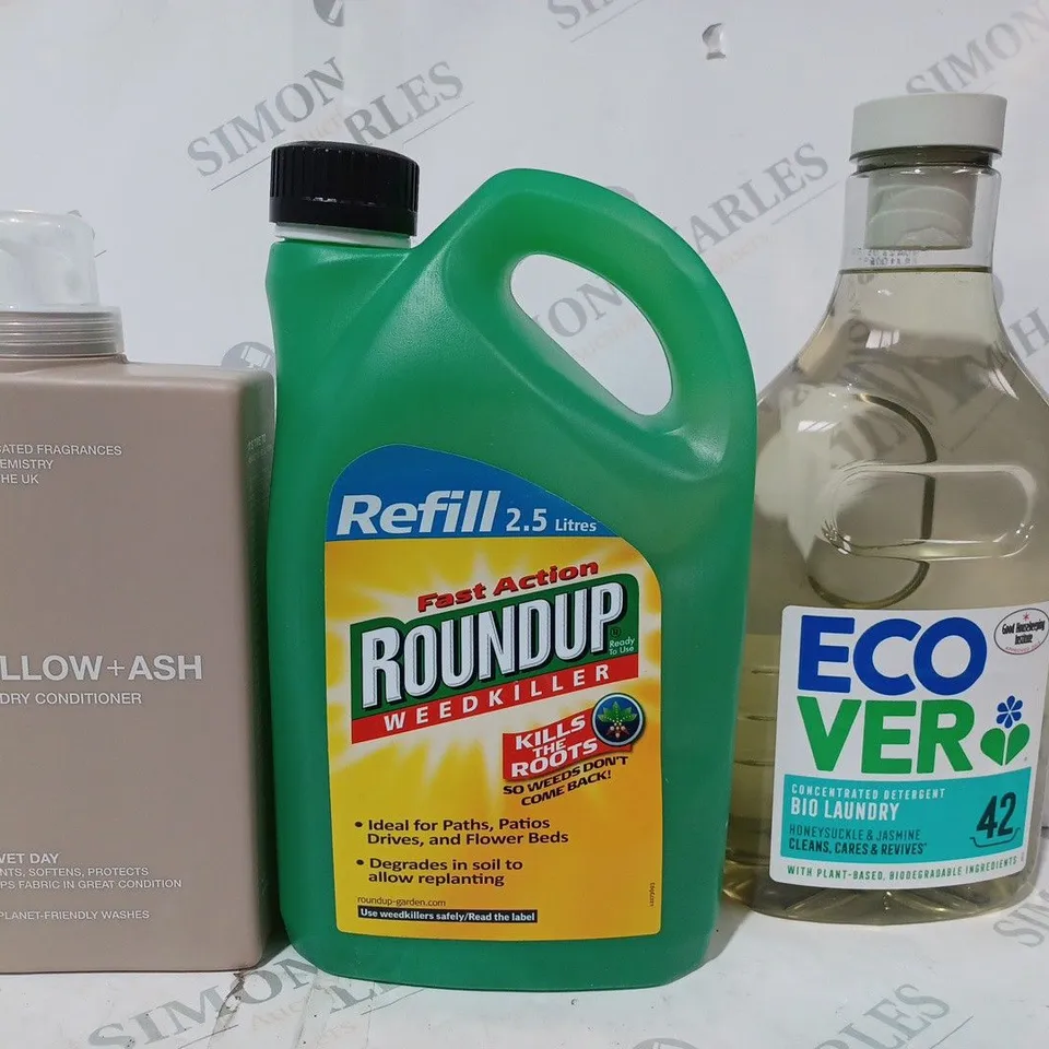 APPROXIMATELY 10 ASSORTED HOUSEHOLD ITEMS TO INCLUDE ECO VER CONCENTRATED DETERGENT, ROUNDUP WEEDKILLER, TALLOW + ASH LAUNDRY CONDITIONER, ETC - COLLECTION ONLY