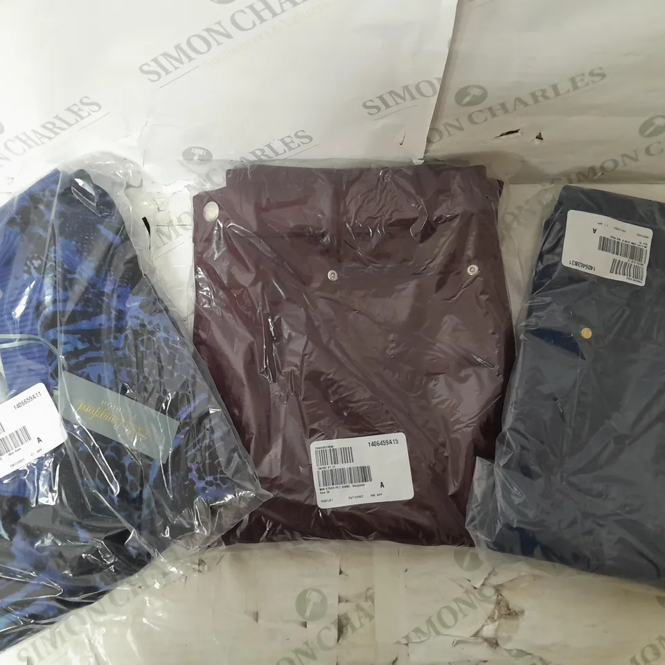 A BOX OF 10 VARIOUS CLOTHING ITEMS TO INCLUDE A RUTH LANGFORD BLUE AND BLACK CARDIGAN AND 2 PAIRS OF STRETCHY JEANS 