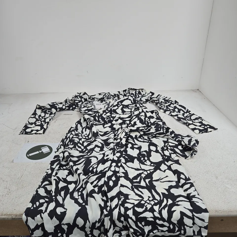 MANGO BLACK/WHITE ROMINA DRESS UK 8 TAGGED