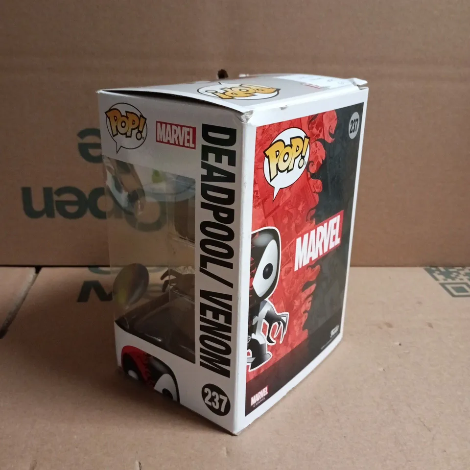 POP MARVEL DEADPOOL BOBBLE-HEAD - 237