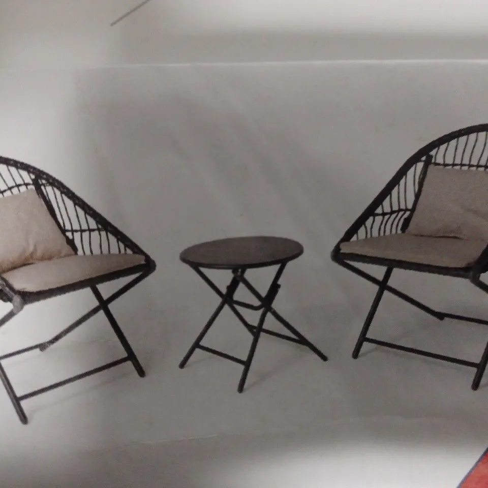 INNOVATORS COLLAPSIBLE 3 PIECE HOLLY BISTRO SET - BLACK