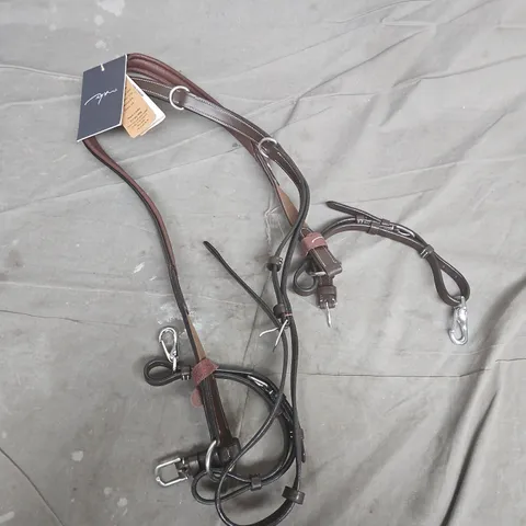 DY'ON BRIDGE BREASTPLATE BROWN OVER WORKING
