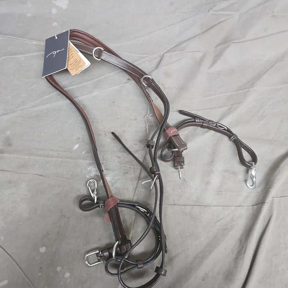 DY'ON BRIDGE BREASTPLATE BROWN OVER WORKING