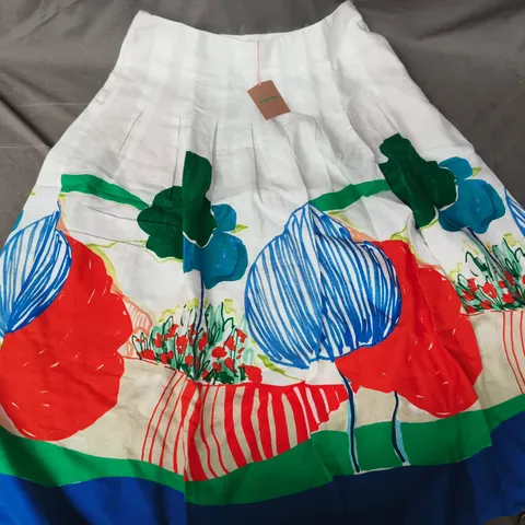BODEN SKIRT IN WHITE/MULTI SIZE UK 14R