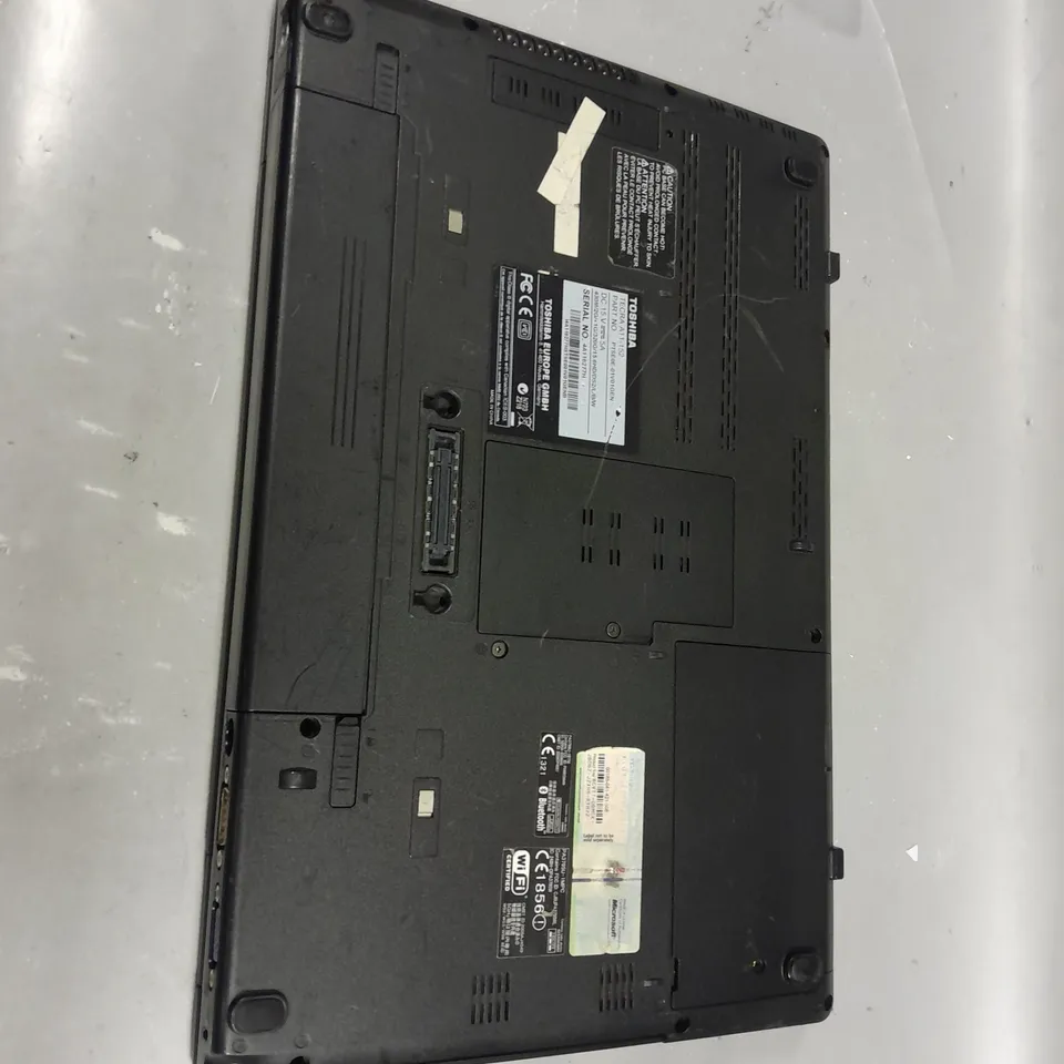 BLACK TOSHIBA PA3795U-1MPC
