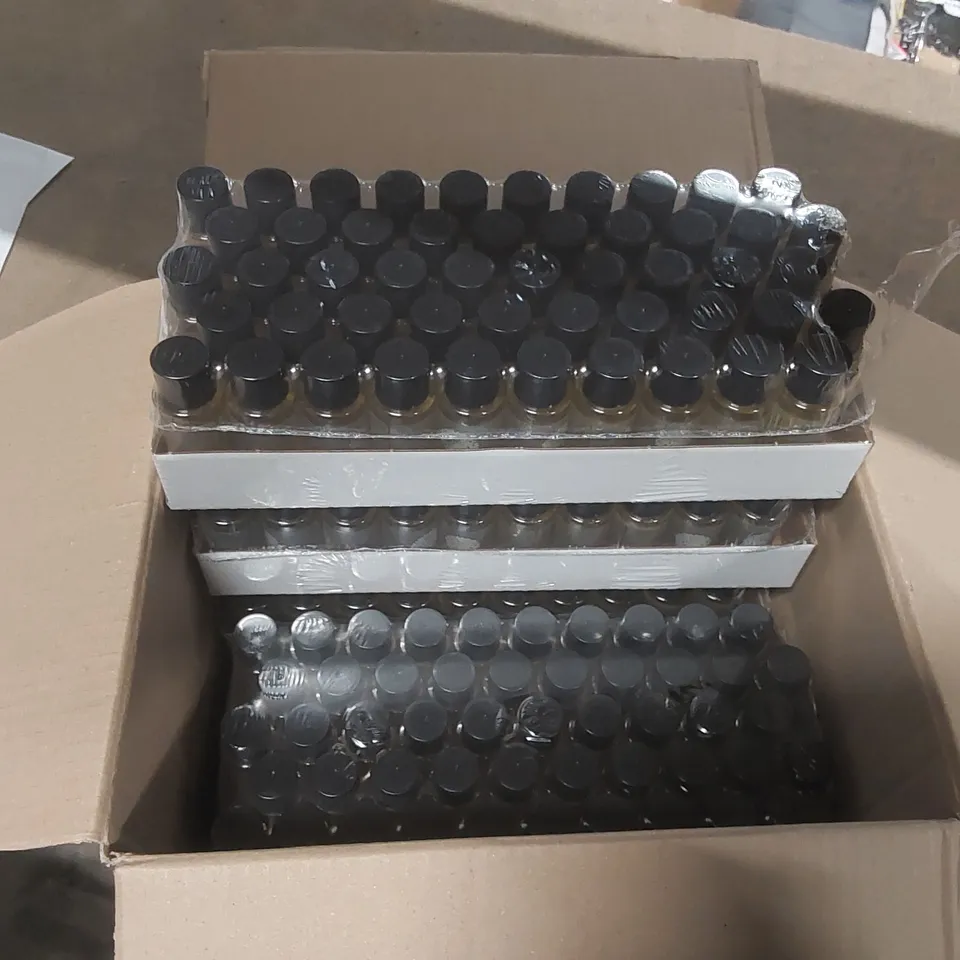 BOX CONTAINING APPROXIMATELY 300x BRAND NEW GENEVA GUILD 30ML SHAMPOO BOTTLES