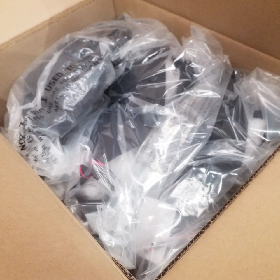 BOX CONTAINING APPROXIMATELY 3 BRAND NEW MAGISCULPT BLACK BODYSUITS - SIZE 36E