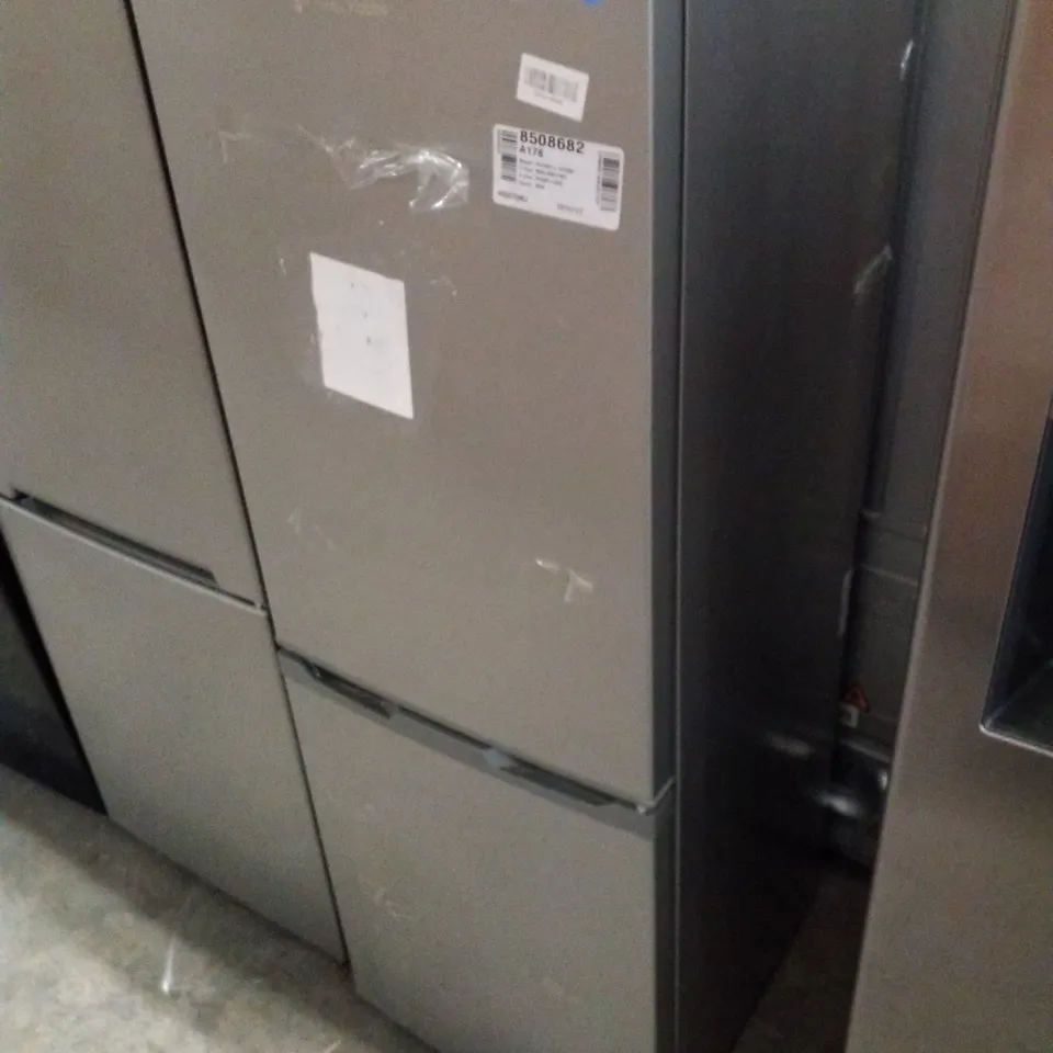 RUSSELL HOBBS LOW FROST FRIDGE FREEZER 50CM SILVER - UNPROCESSED RAW RETURN