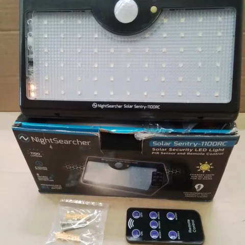 BOXED NIGHTSEARCHER SOLAR SECURITY LED LIGHT WITH REMOTE