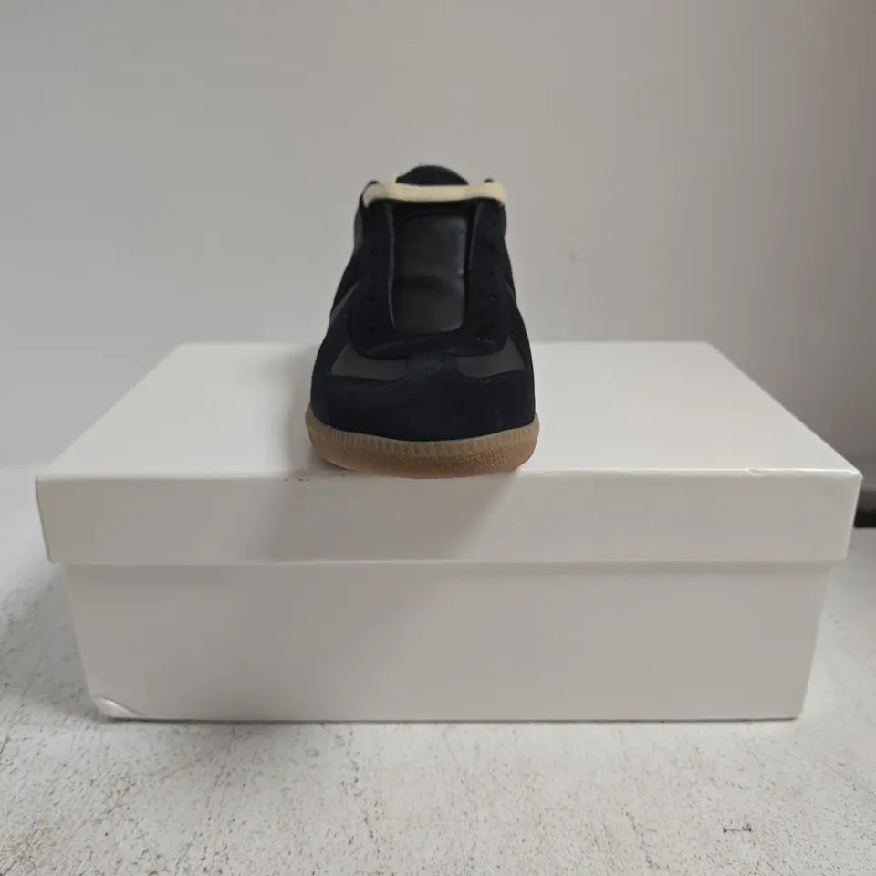 BOXED PAIR OF MAISON MARGIELA TRAINERS IN BLACK SIZE EU 43
