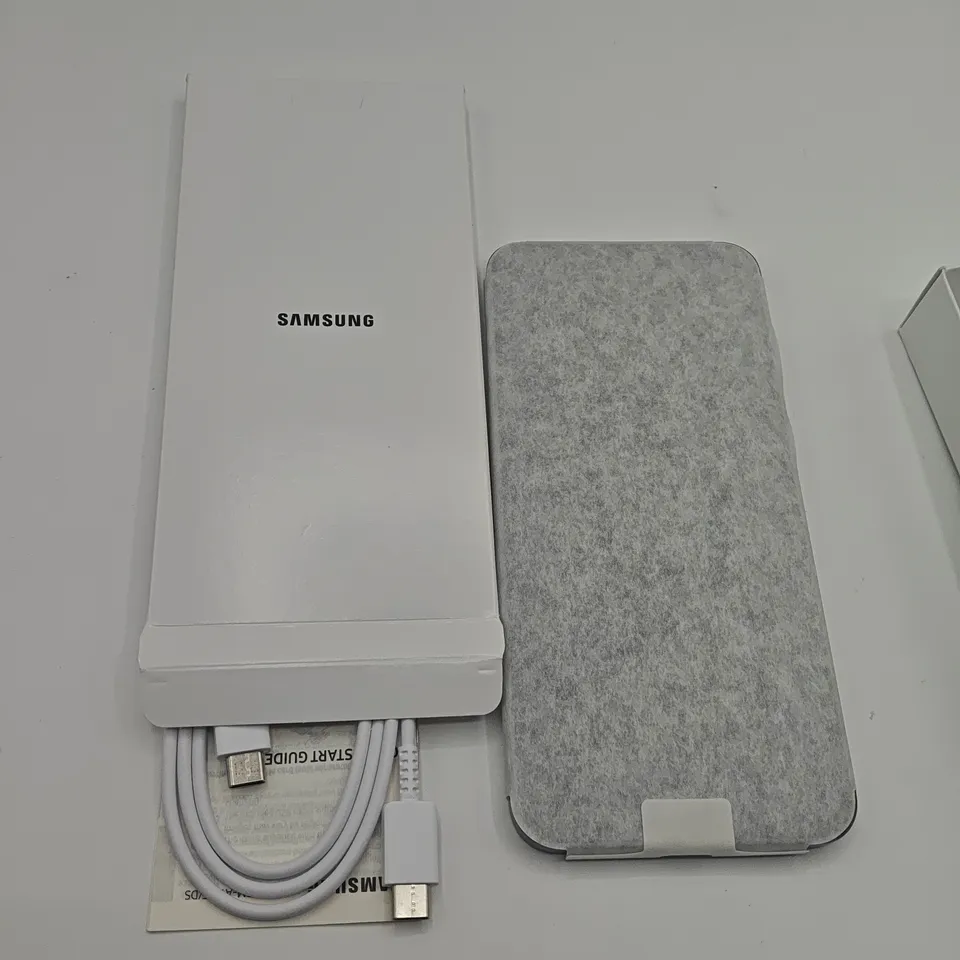 BOXED SAMSUNG GALAXY A17 4/128GB IN GRAY - SM-A175F