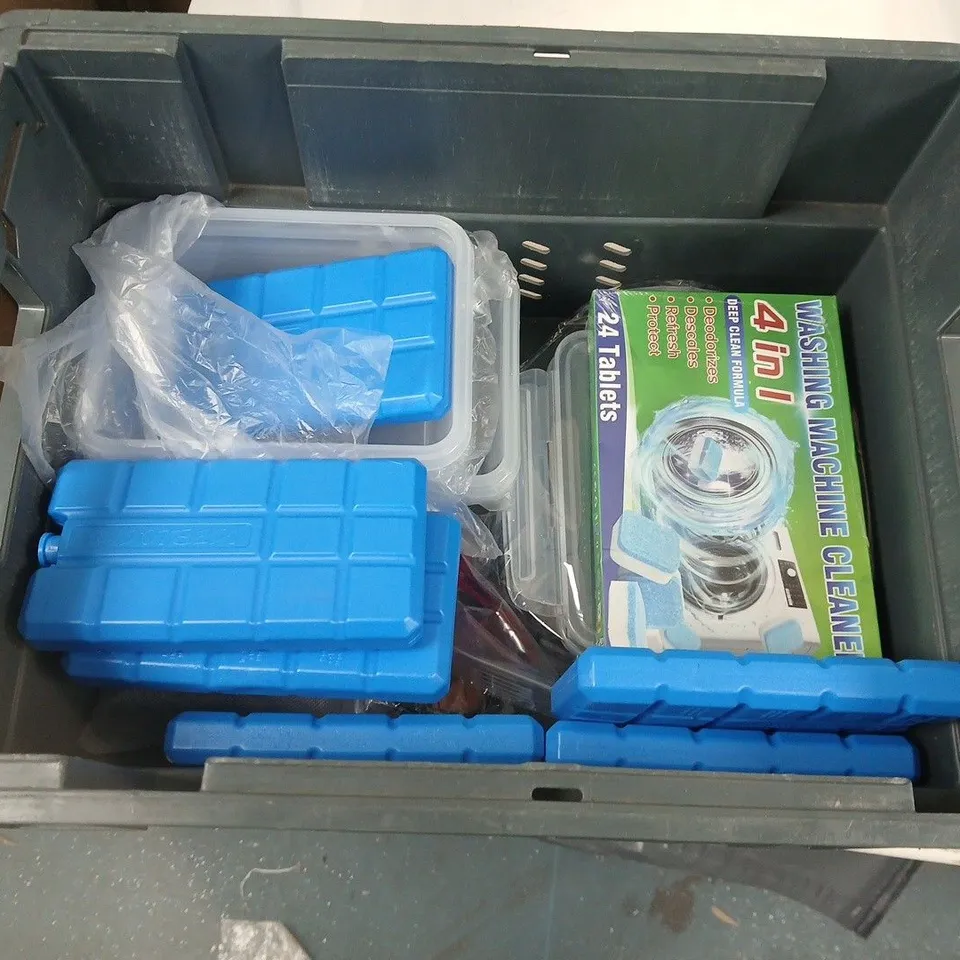 LOT OF ASSORTED HOUSEHOLD ITEMS TO INCLUDE SOLAR CHARGE CONTROLLER,ICE PACKS ANDS WASHING MACHINE TABLETS