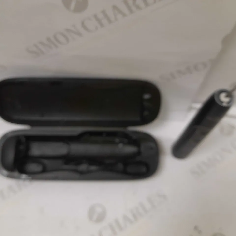 PHILIPS SONICARE TOOTHBRUSH