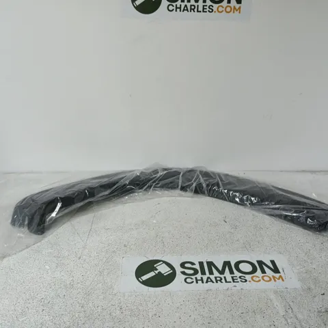 CAR FENDER ARCH / WHEEL ARCH MOULDING