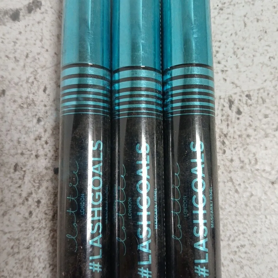 APPROX 10 LOTTIE LASH GOALS MASCARA - BLACK 