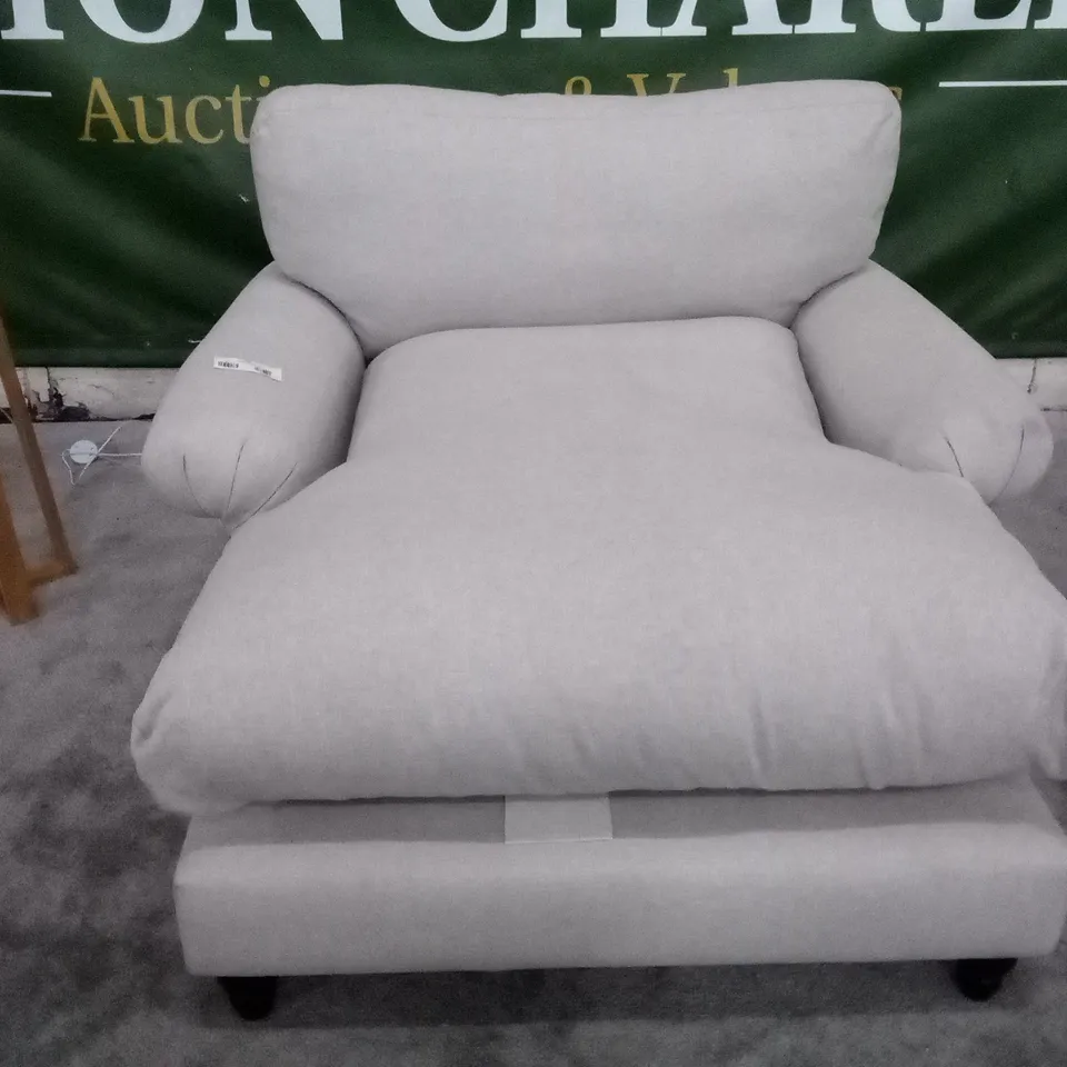 QUALITY DESIGNER EASY ARMCHAIR - LIGHT GREY FABRIC 