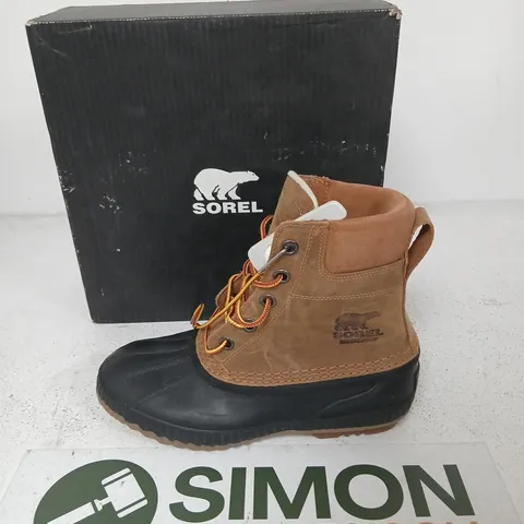 SOREL CHEYANNE II WATERPROOF BOOTS β MEN'S, BROWN LEATHER & BLACK RUBBER, UK 8 (US 9)
