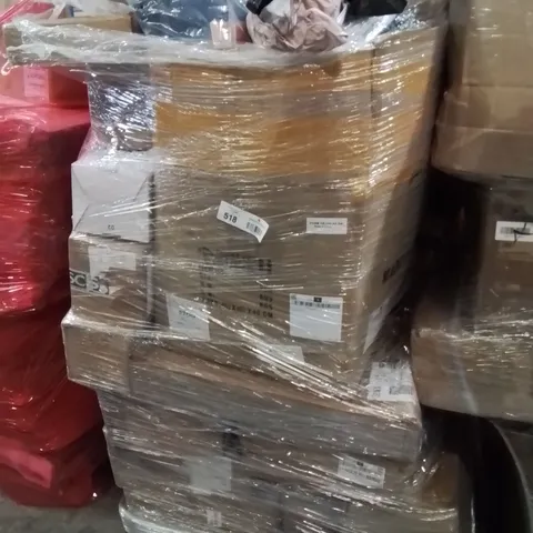 PALLET CONTAINING VARIOUS ASSORTED CUSTOMER RETURNS. TO INCLUDE, BLAMKET/THROWS, AIR HEATER, CAR SPEAKERS, CLOTHING ITEMS ECT.