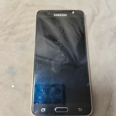 SAMSUNG GALAXY J5 SMARTPHONE