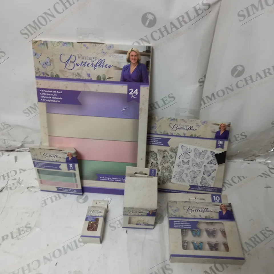 VINTAGE BUTTERFLIES GIFT BOX SET 