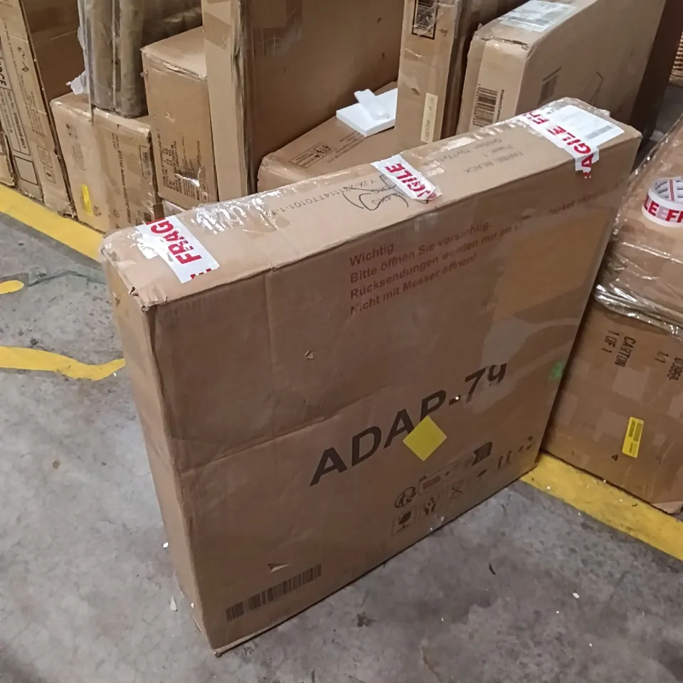 BOXED NESTING TABLES - GOLD (1 BOX)