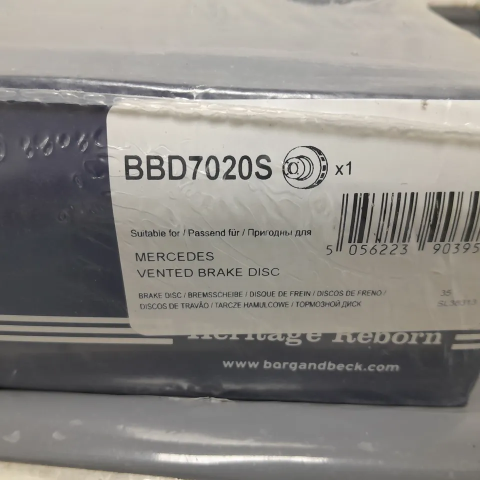 BOXED AND SEALED BORG & BECK MERCEDES VENTED BRAKE DISC BBD7020S