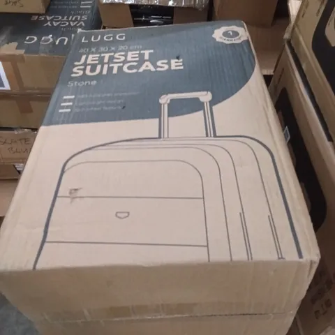  BOXED LUGG TRAVEL SUITCASE