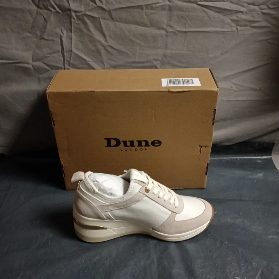 DUNE LONDON WOMEN'S SNEAKERS – WHITE & BEIGE WITH GOLD ZIP - SIZE UK 6 