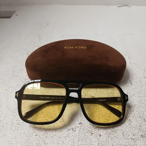 TOM FORD GLASSES – BLACK FRAME WITH YELLOW LENSES