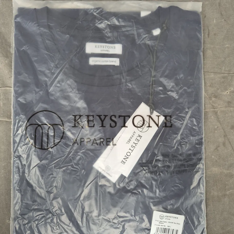 KEYSTONE ORGANIC COTTON BLEND T-SHIRT IN NAVY SIZE LARGE