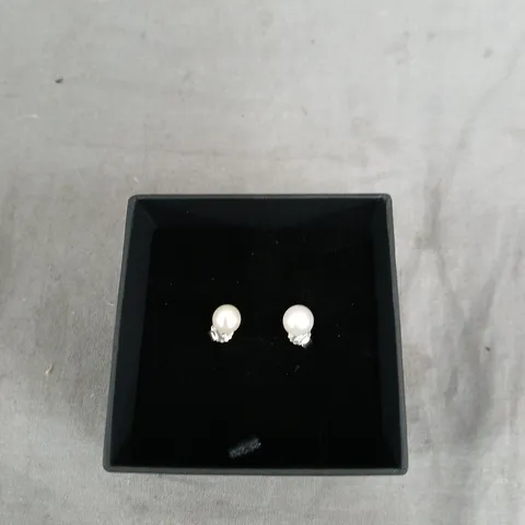 SET OF 2 PRE LIT MERCURY GLASS ANGEL CHRISTMAS TREE DECORATIONS