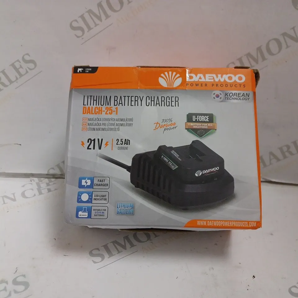 BOXED AND SEALED DAEWOO U-FORCE 21V 1 BATTERY FOR ALL LITHIUM BATTERY CHARGER. 