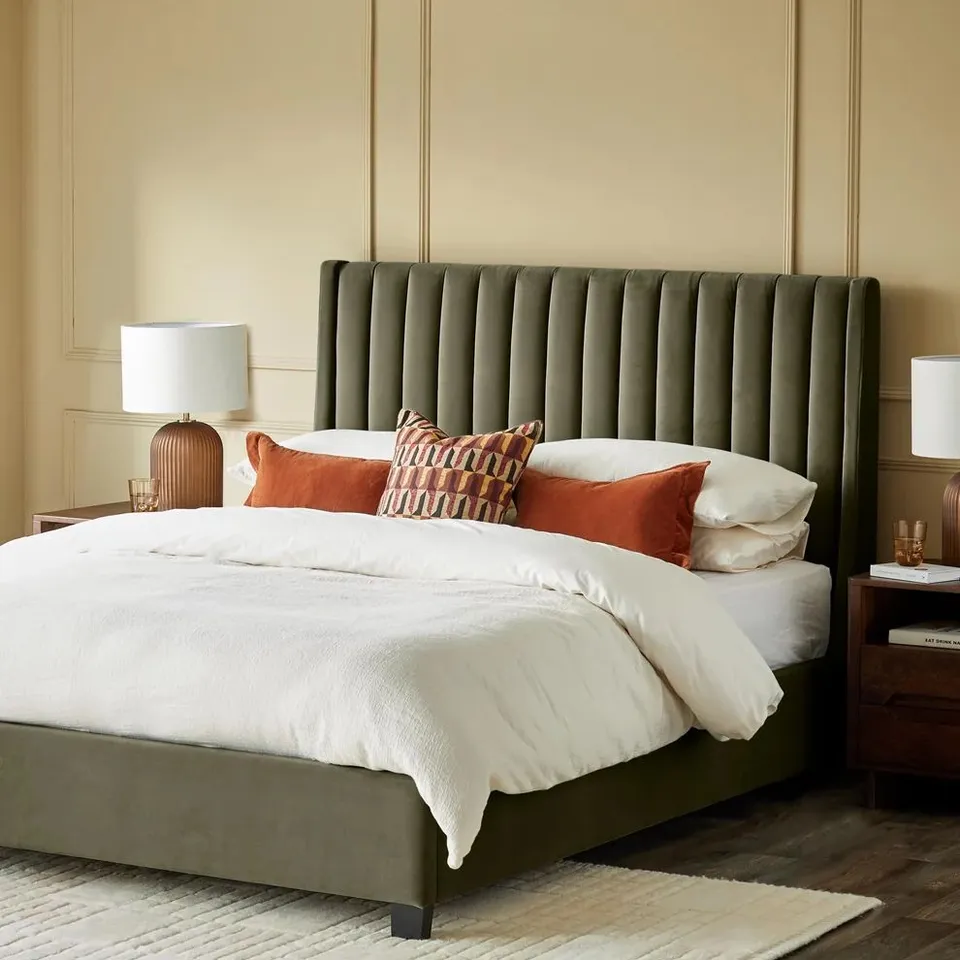 BOXED DANETTI AMALFI OLIVE GREEN VELVET KING SIZE OTTOMAN STORAGE BED (3 BOXES)